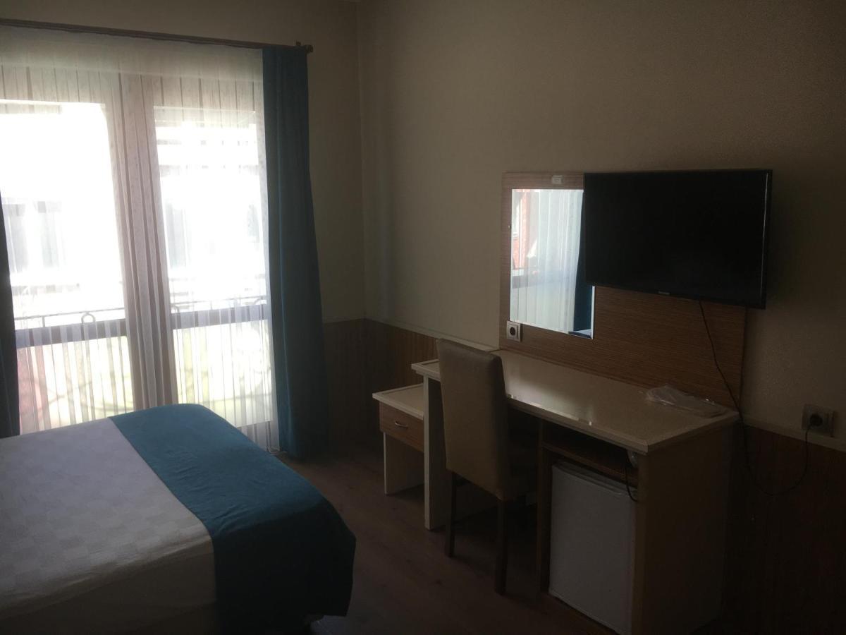 Oezguer Hotel Trabzon Exterior photo